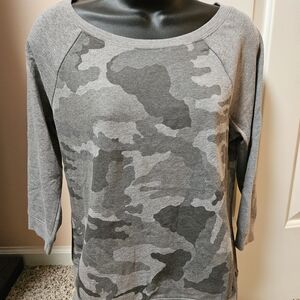 New York & Company Gray Camouflage Sweatshirt